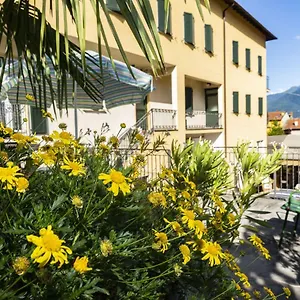 Hotell Lauro, Gravedona